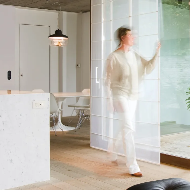 Paneelgordijn op maat in de woonkamer